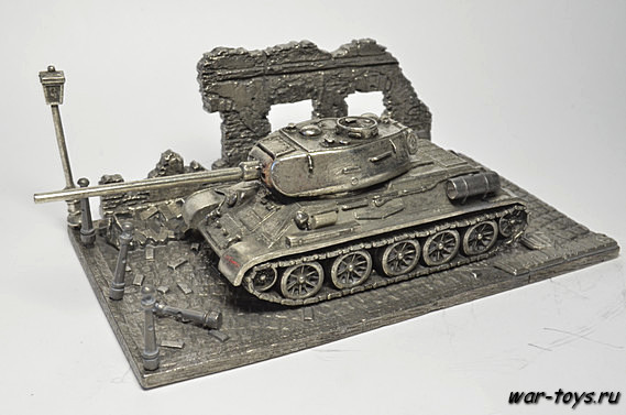 Масштабная коллекционная модель масштаб 1:72. Материал - металл. Плюс бонус-код для игры World of Tanks: премиальный танк Valentine II!!!